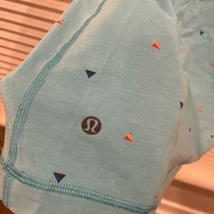 Lululemon Men’s Small T-Shirt